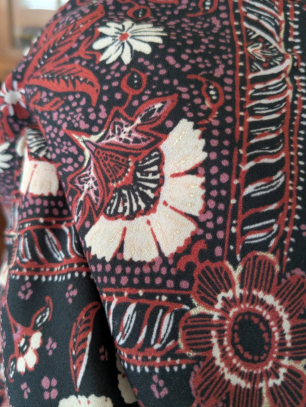 Maurices Black & Brown Floral Medallion Short-Sleeve Button Down Top - Picture 6 of 10